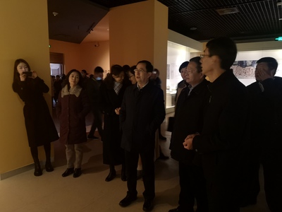 寶雞考古四十年 光影見(jiàn)證歷史，座談?wù)雇磥?lái)